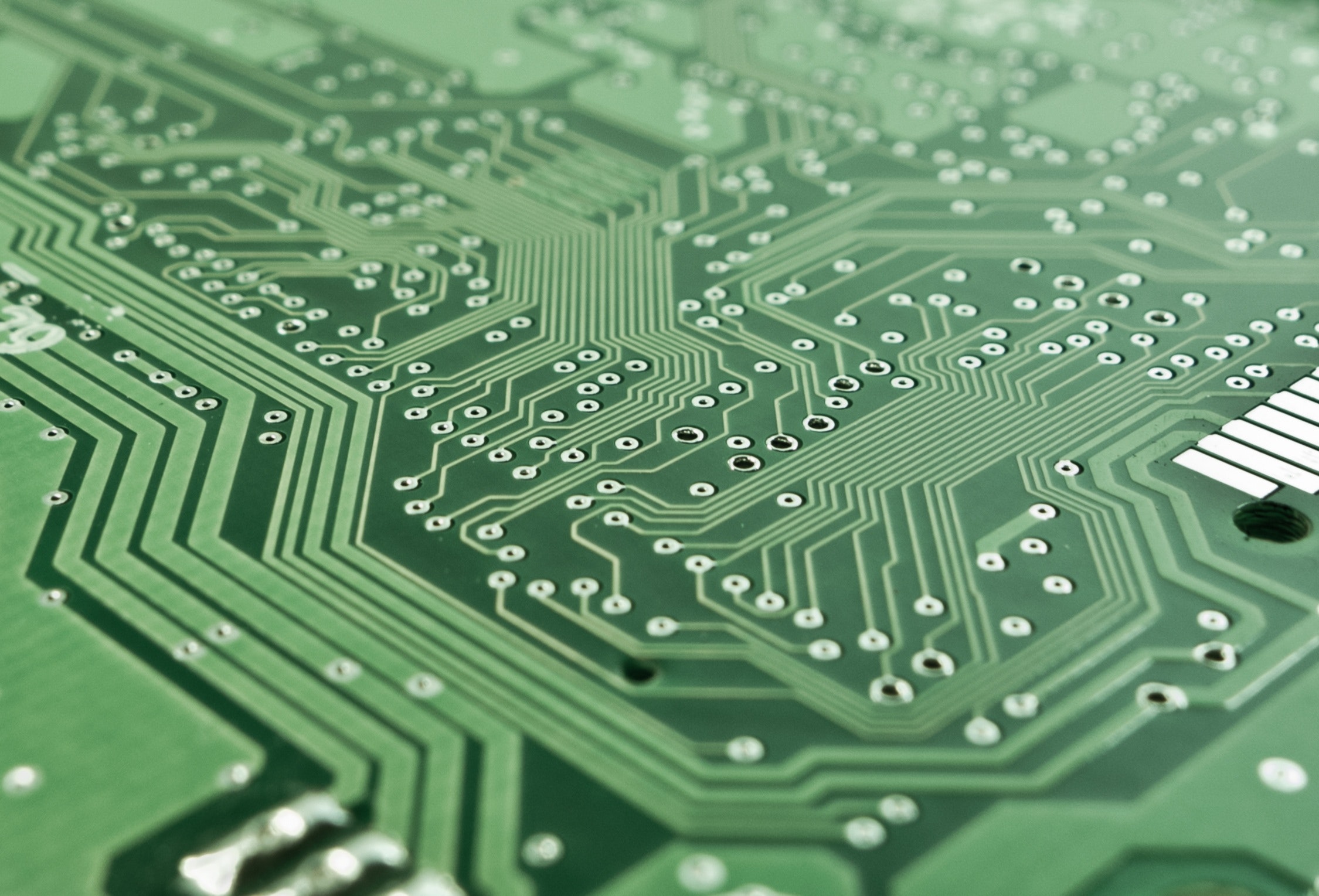 Uncover How to Benefit from Professional IT Support and Services 